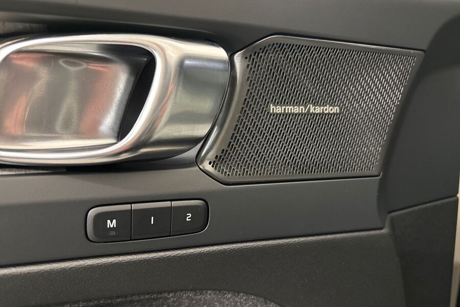 Volvo EC40 vaihtoauto