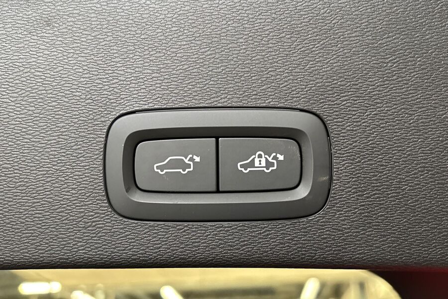 Volvo EC40 vaihtoauto