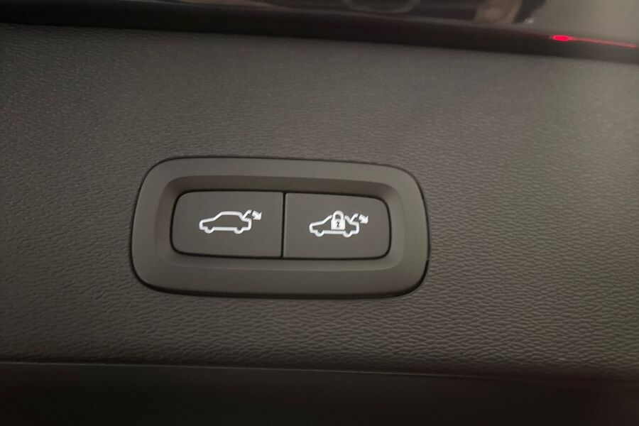 Volvo EC40 vaihtoauto