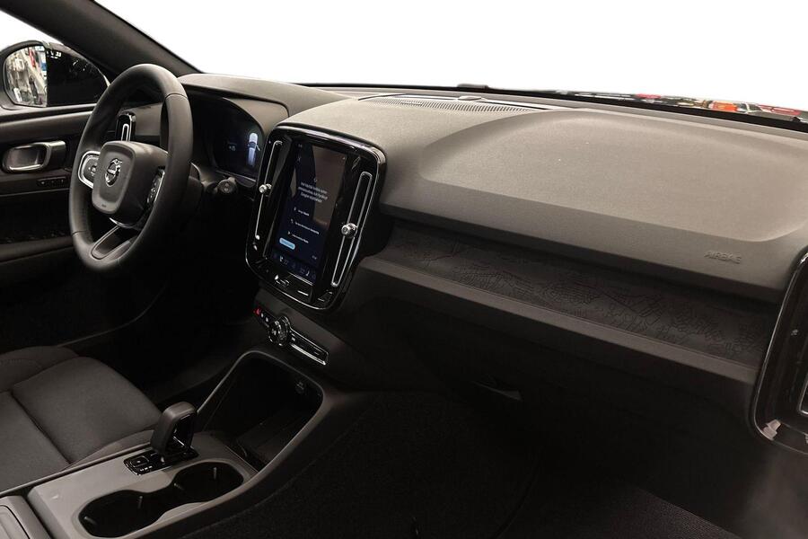 Volvo EX40 vaihtoauto