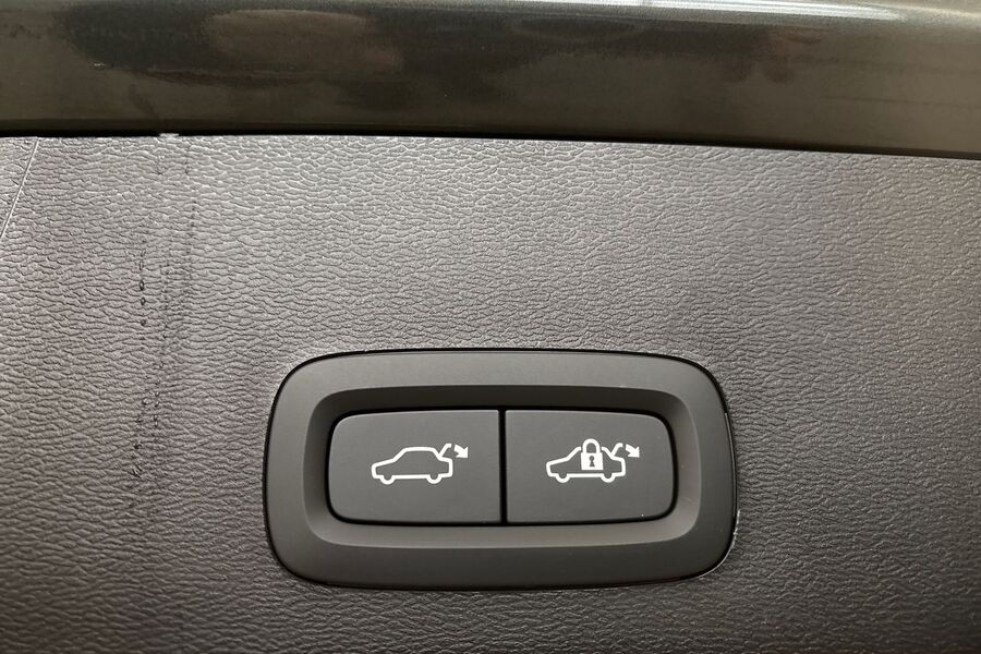 Volvo EX40 vaihtoauto