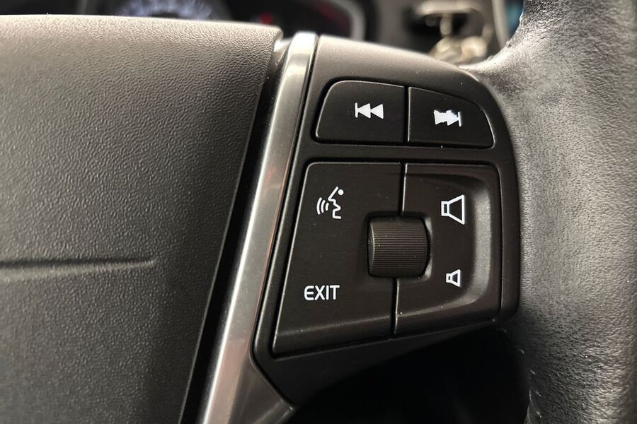 Volvo V40 Cross Country vaihtoauto