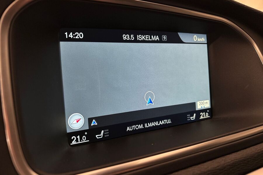 Volvo V40 Cross Country vaihtoauto