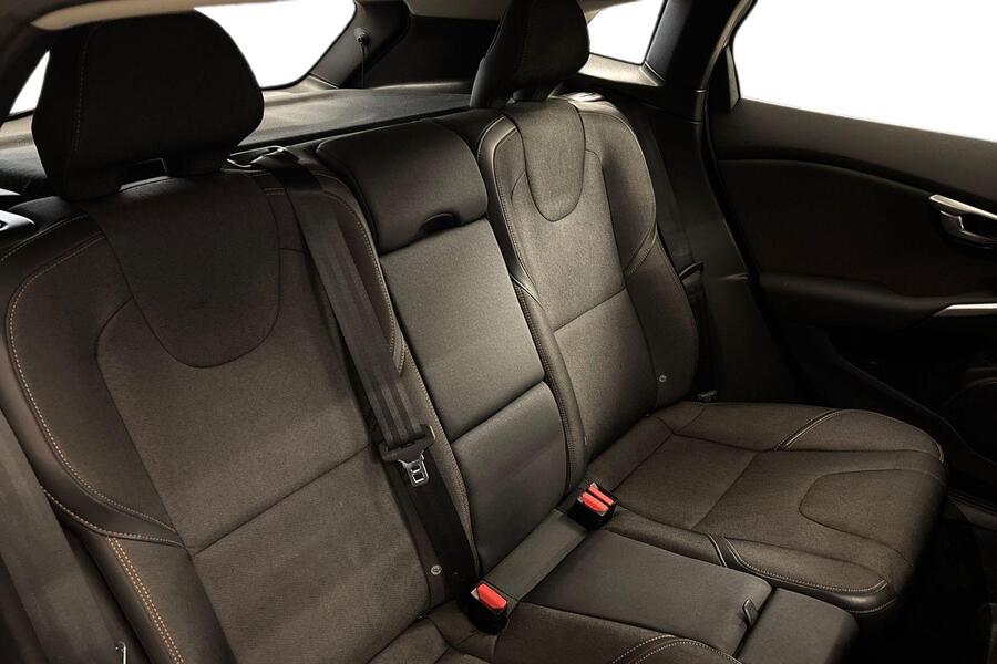 Volvo V40 Cross Country vaihtoauto