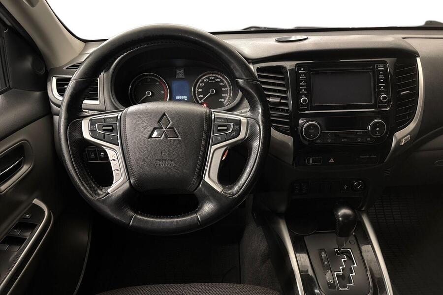 Mitsubishi L200 vaihtoauto