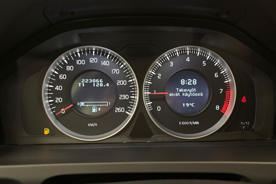 Volvo V60 vaihtoauto