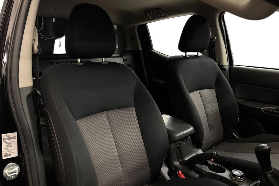 Mitsubishi L200 vaihtoauto