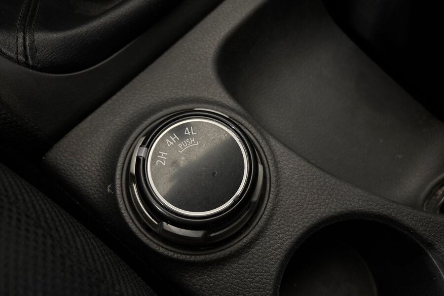 Mitsubishi L200 vaihtoauto