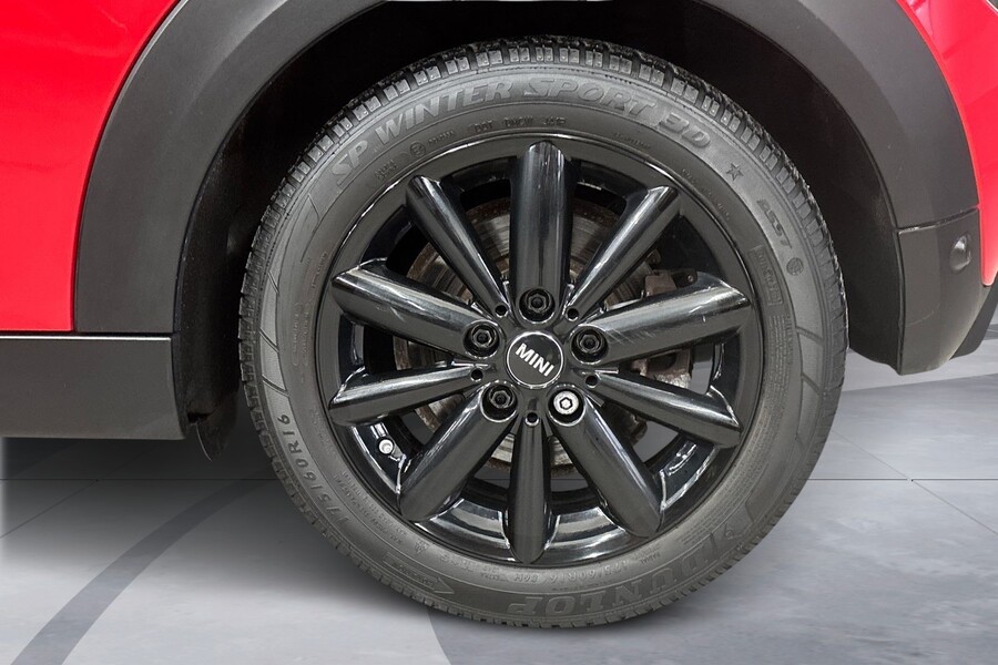 Mini Hatchback vaihtoauto