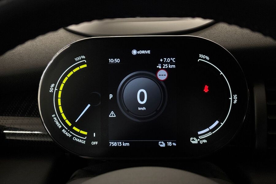 Mini Hatchback vaihtoauto