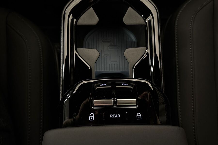 Volvo EX30 Cross Country vaihtoauto