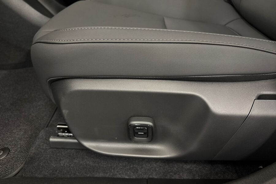 Volvo EX30 Cross Country vaihtoauto