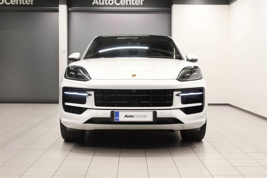 Porsche Cayenne vaihtoauto