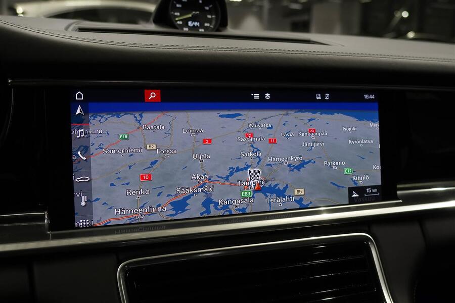 Porsche Panamera vaihtoauto