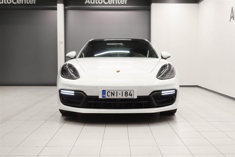 Porsche Panamera vaihtoauto