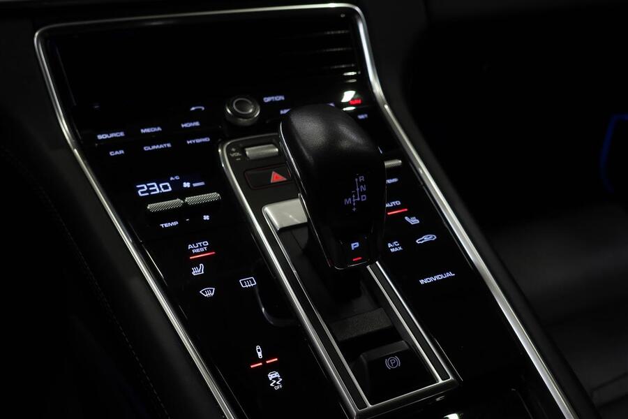 Porsche Panamera vaihtoauto