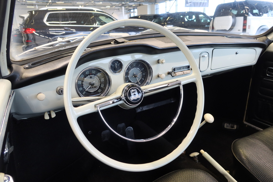 Volkswagen Karmann-Ghia vaihtoauto