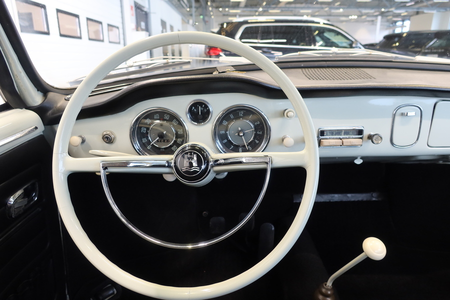Volkswagen Karmann-Ghia vaihtoauto