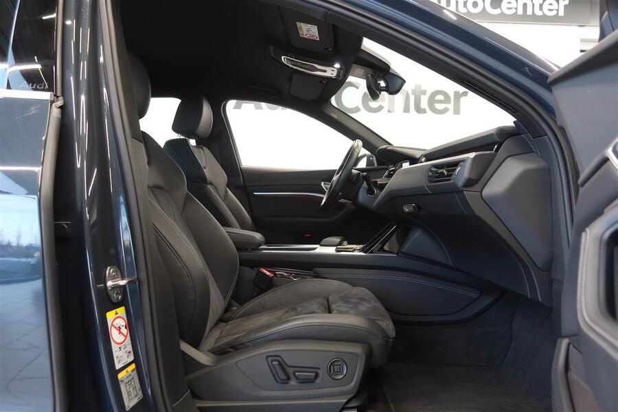 Audi Q8 e-tron vaihtoauto