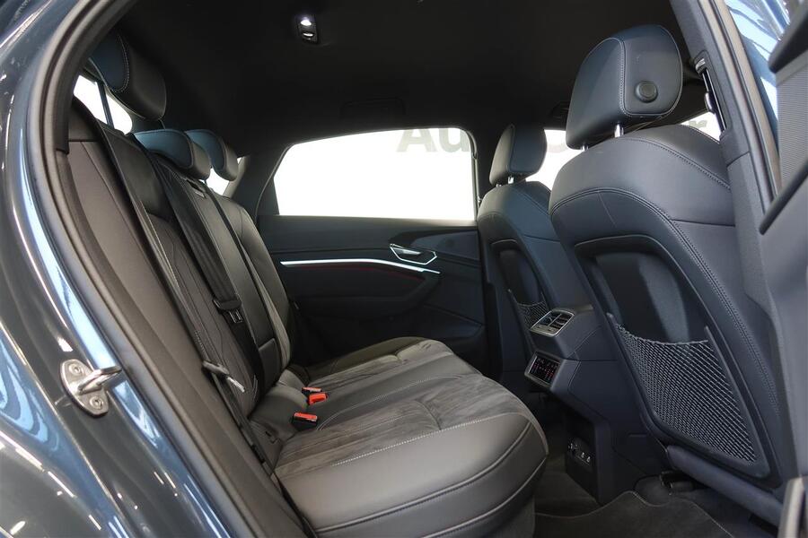 Audi Q8 e-tron vaihtoauto