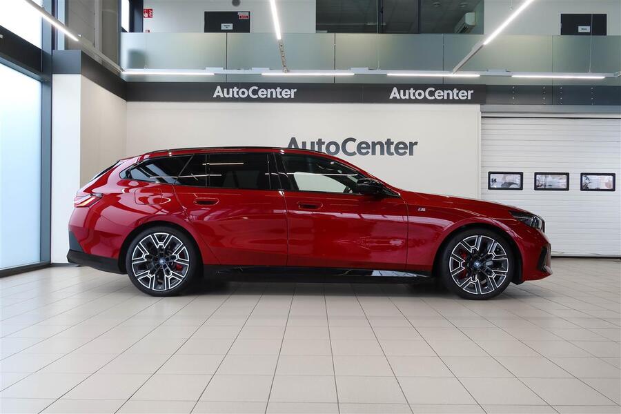 BMW i5 M60 vaihtoauto