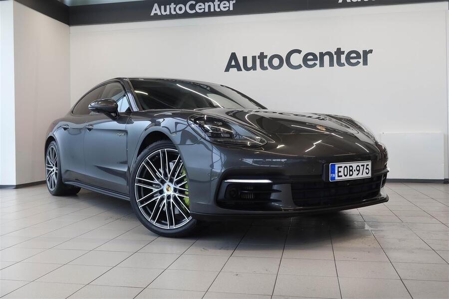 Porsche Panamera vaihtoauto