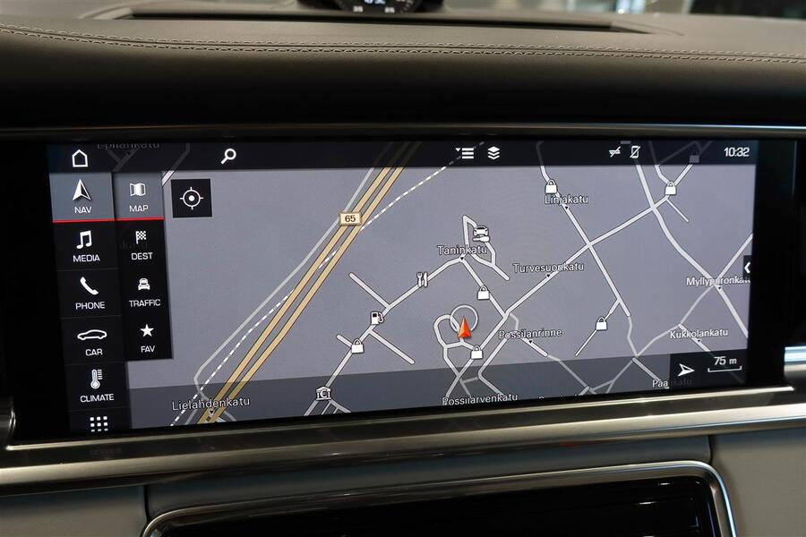 Porsche Panamera vaihtoauto