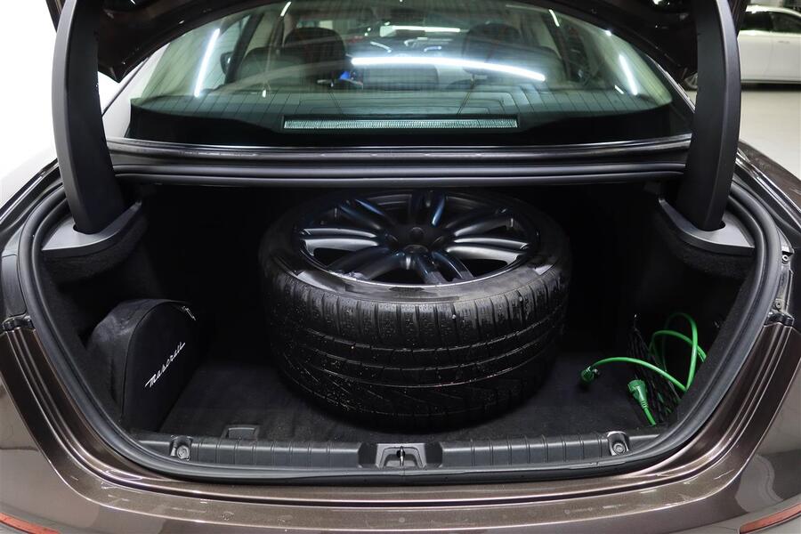 Maserati Ghibli vaihtoauto