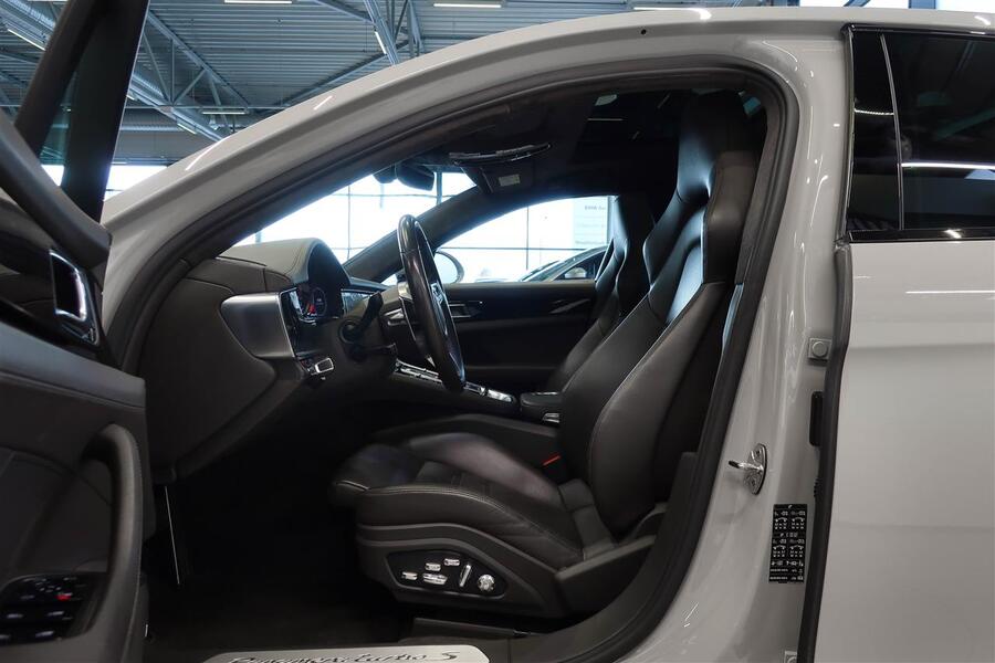 Porsche Panamera vaihtoauto