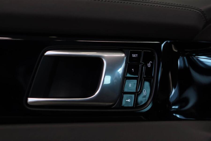 Porsche Panamera vaihtoauto