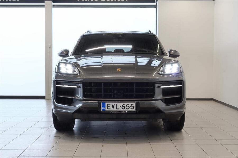 Porsche Cayenne vaihtoauto