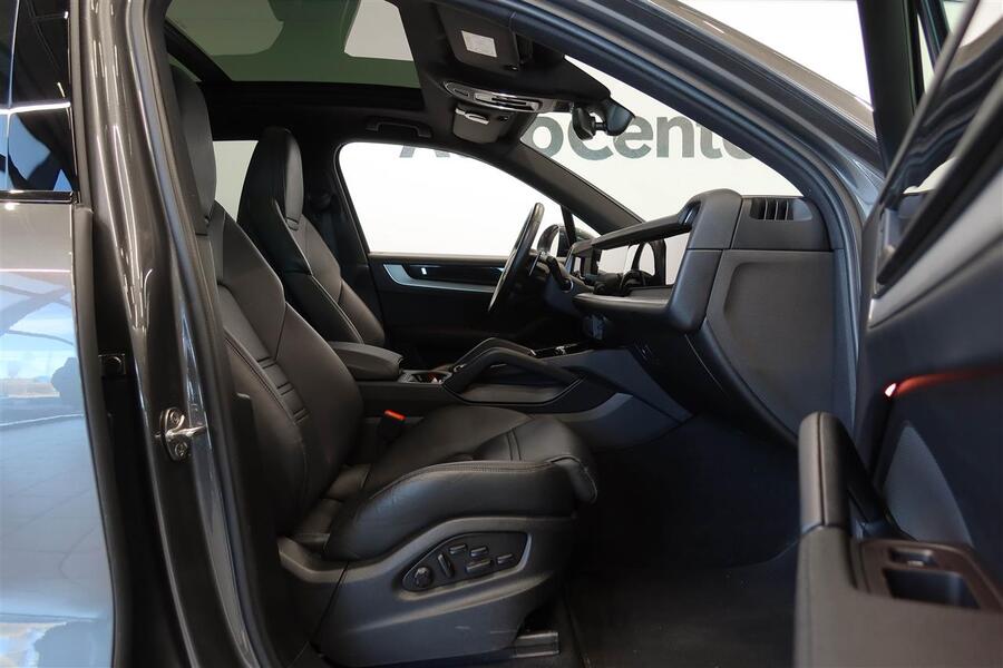 Porsche Cayenne vaihtoauto