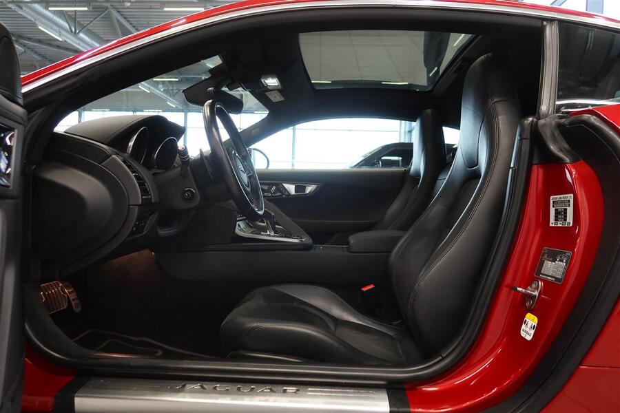 Jaguar F-Type vaihtoauto