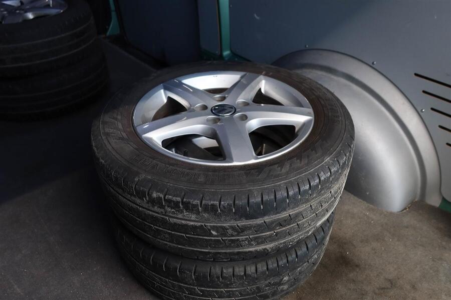 Volkswagen Transporter vaihtoauto