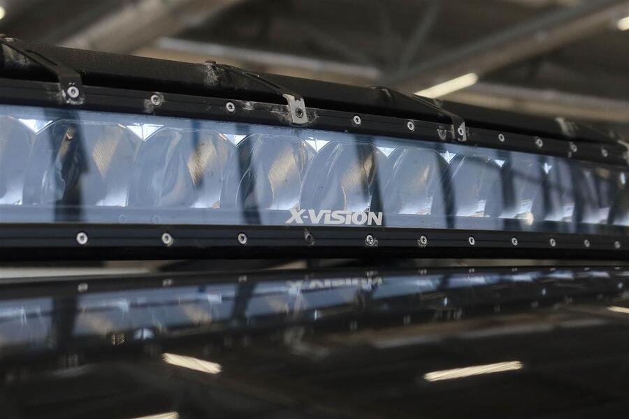 Land Rover Defender vaihtoauto