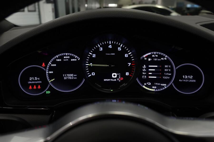 Porsche Cayenne vaihtoauto