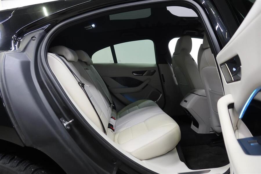 Jaguar I-PACE vaihtoauto