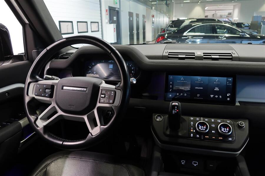 Land Rover Defender vaihtoauto