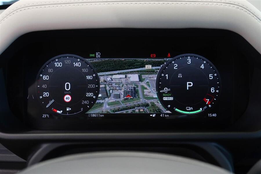 Land Rover Defender vaihtoauto