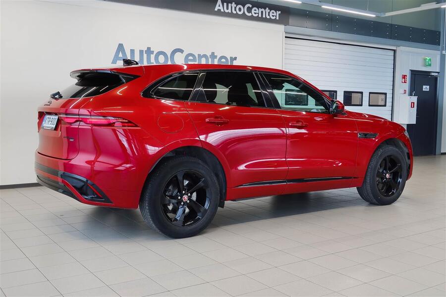Jaguar F-PACE vaihtoauto