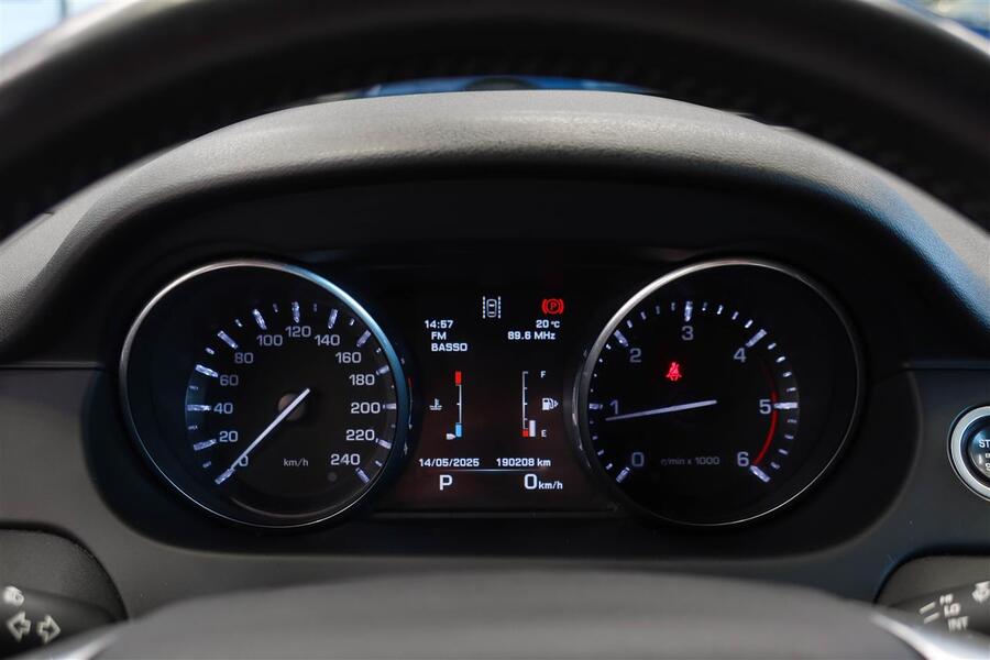 Land Rover Discovery Sport vaihtoauto