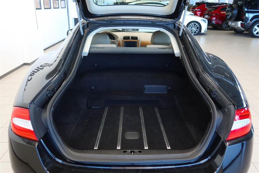 Jaguar XK vaihtoauto