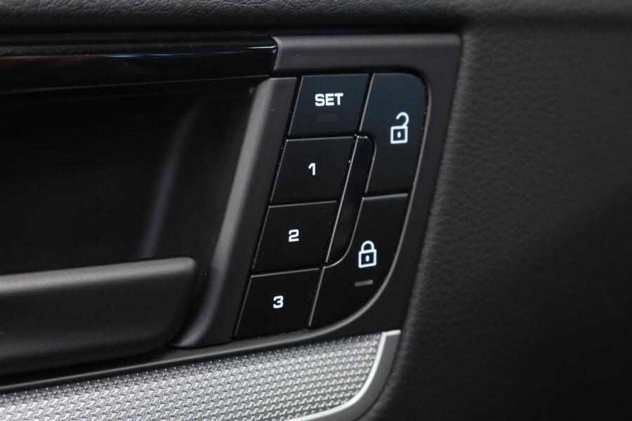 Porsche Cayenne vaihtoauto