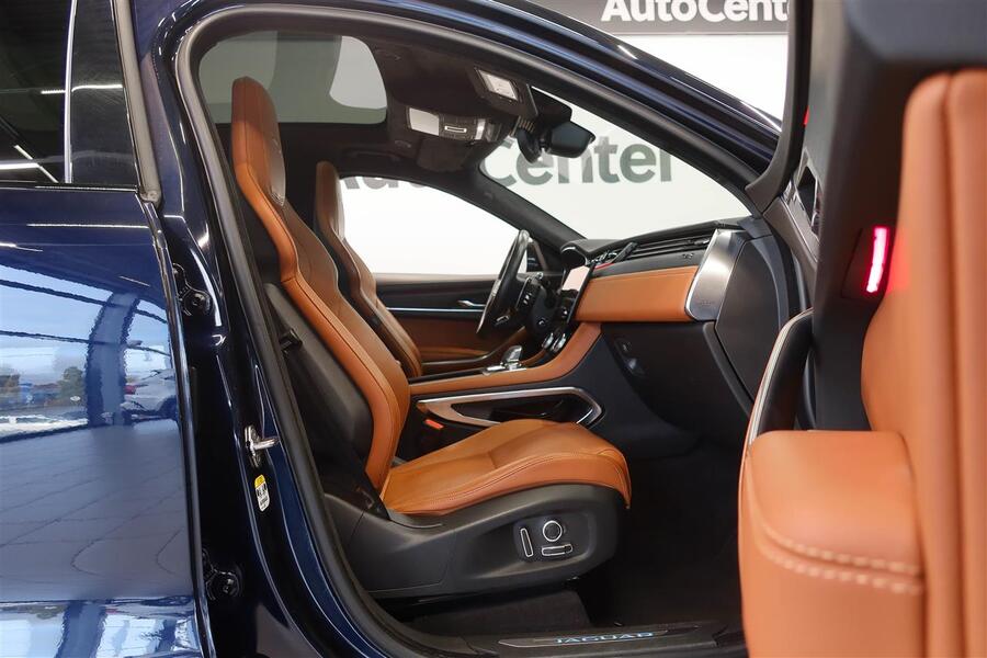 Jaguar F-PACE vaihtoauto