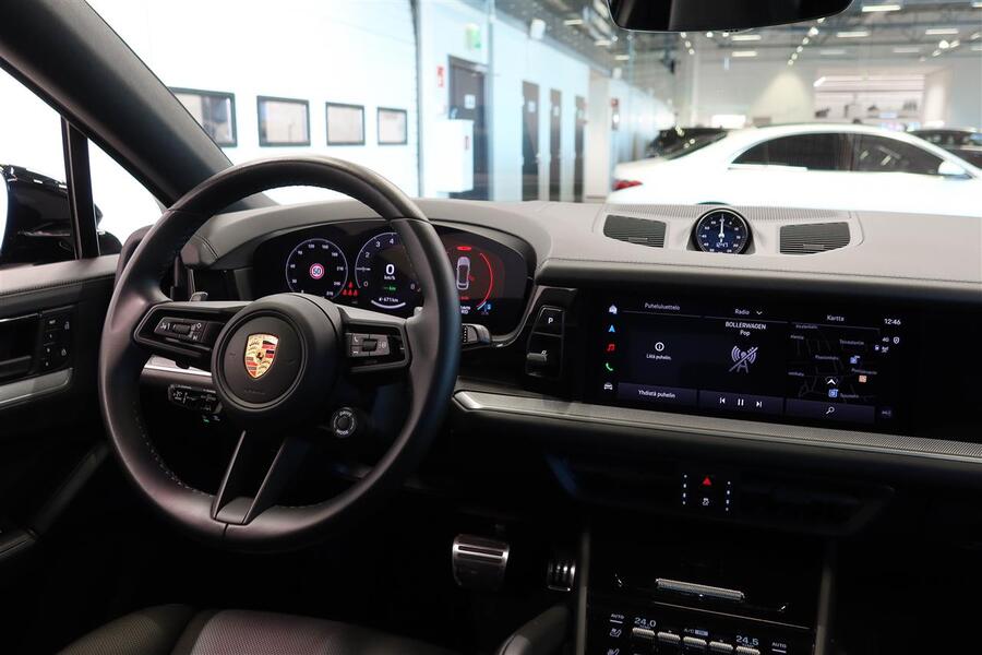 Porsche Cayenne vaihtoauto