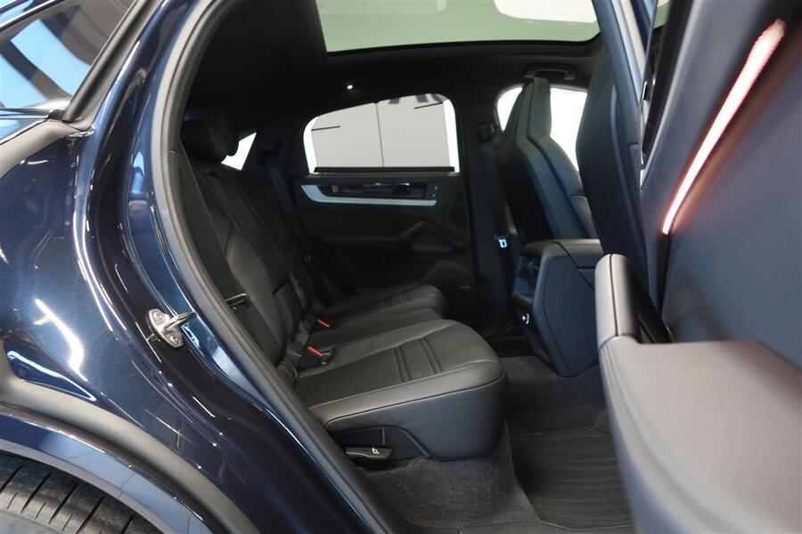 Porsche Cayenne vaihtoauto