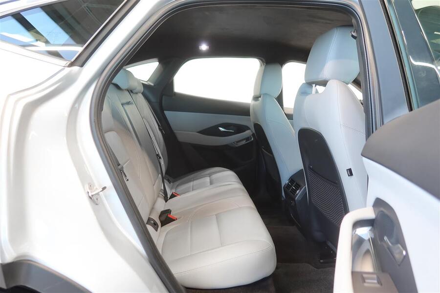 Jaguar E-PACE vaihtoauto