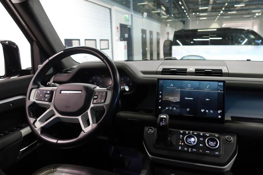 Land Rover Defender vaihtoauto