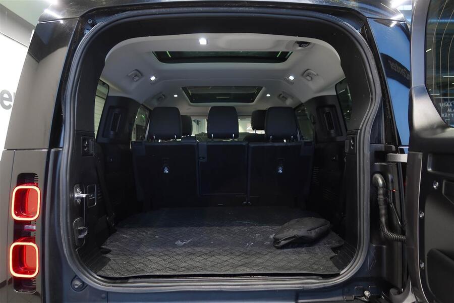 Land Rover Defender vaihtoauto