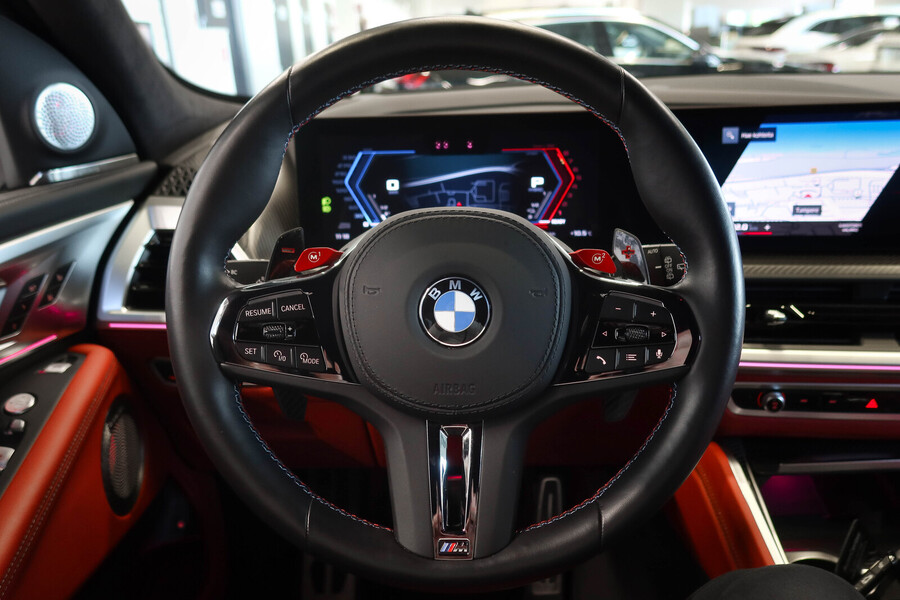 BMW XM vaihtoauto